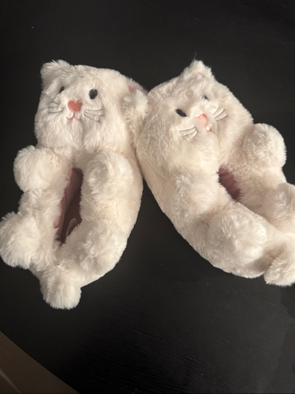 Plush Cat Slippers in Soft Cream